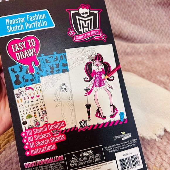 Monster High Sketch Portfolio - Picture 5 of 5